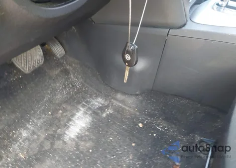 2013 Nissan Rogue S из США, поврежденный, VIN JN8AS5MT8DW505386